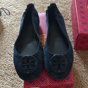 Tory Burch Minnie Travel Ballet Flats in Perfect Navy